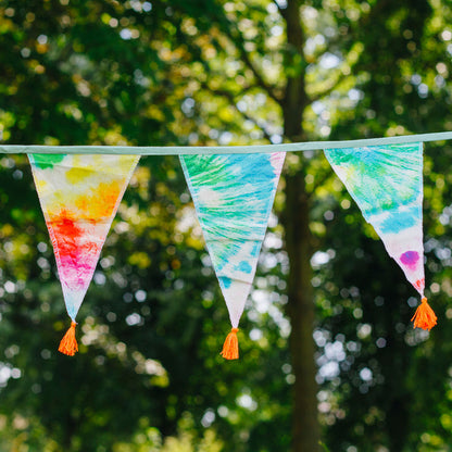 tie dye bunting